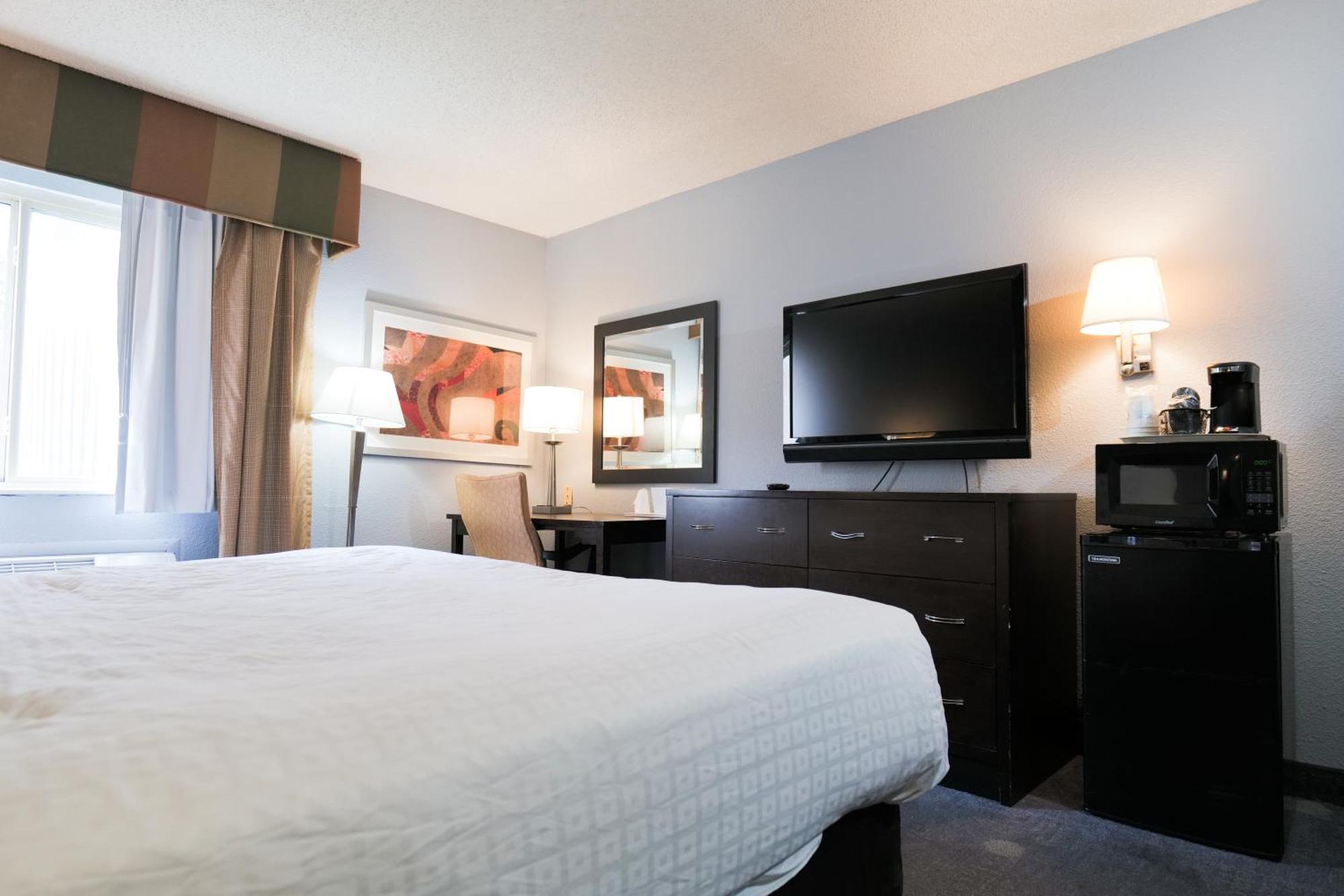 Baymont By Wyndham Flint Airport North Hotel Kültér fotó